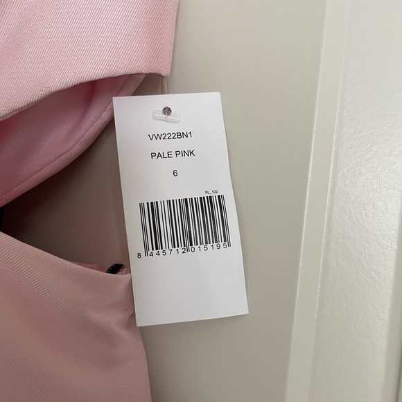 Vera Wang Bride Christine satin,  waist cut-outs gown, pale pink - Picture 13 of 16